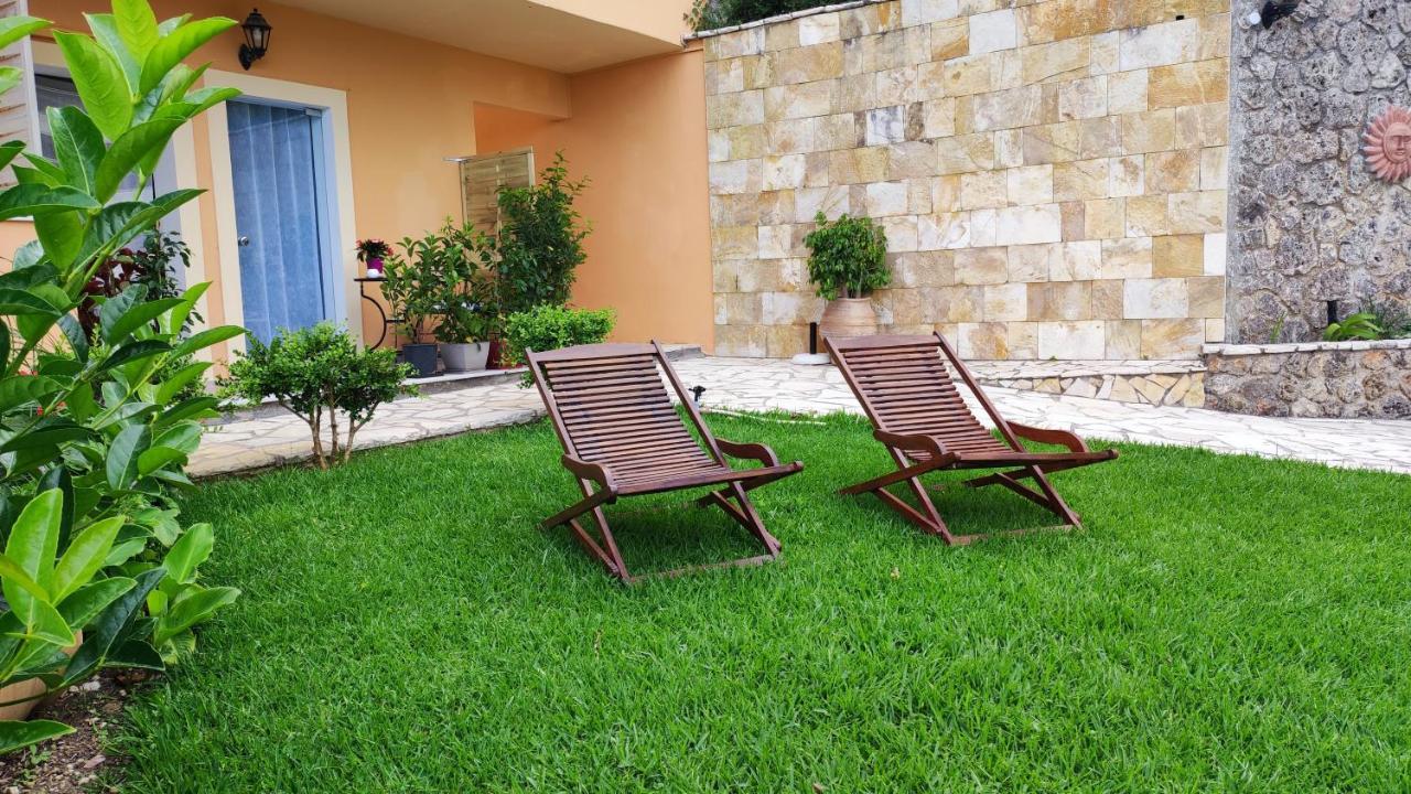 Villa Amaryllis Παλαιοκαστρίτσα Εξωτερικό φωτογραφία